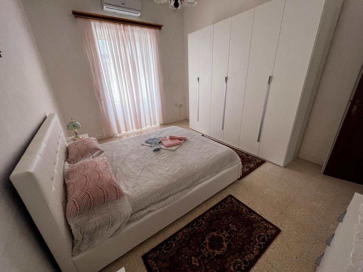 Superb 3 Bedroom Apartment In Valletta Exterior photo